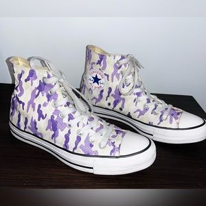 Mens Rare unisex Converse All Star CTAS Purple Camo high top sneakers
